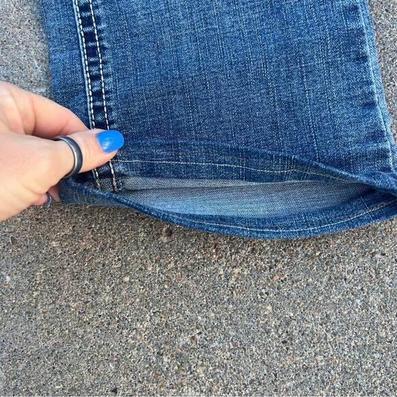 Rock 47 by Wrangler low rise embroidered pocket jeans 28x29 hemmed - Picture 5 of 6